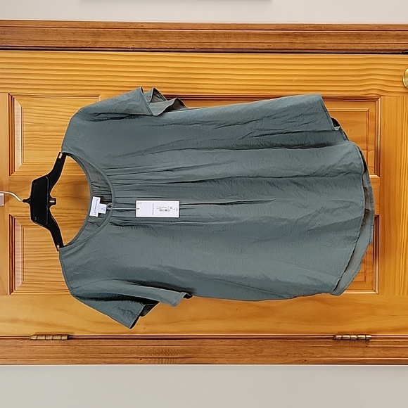 Liz Claiborne top NWT - Picture 1 of 5